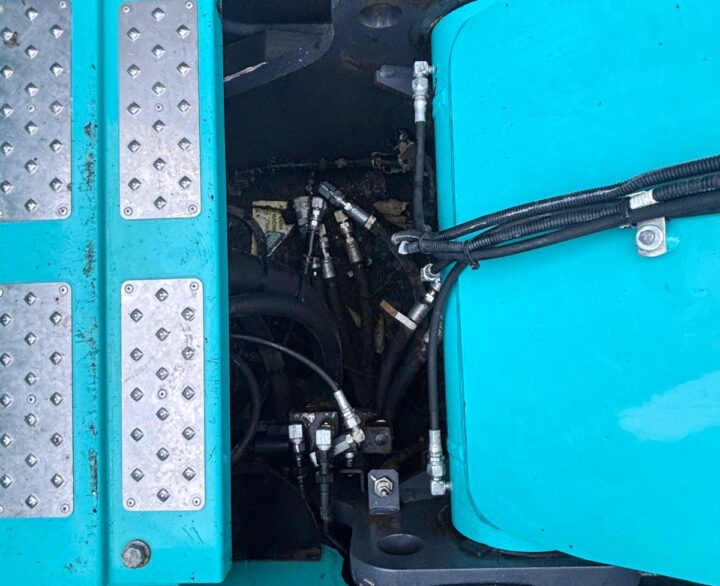 Kobelco SK140SRLC-7 - Crawler Excavators