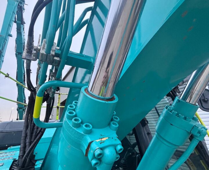Kobelco SK140SRLC-7 - Crawler Excavators