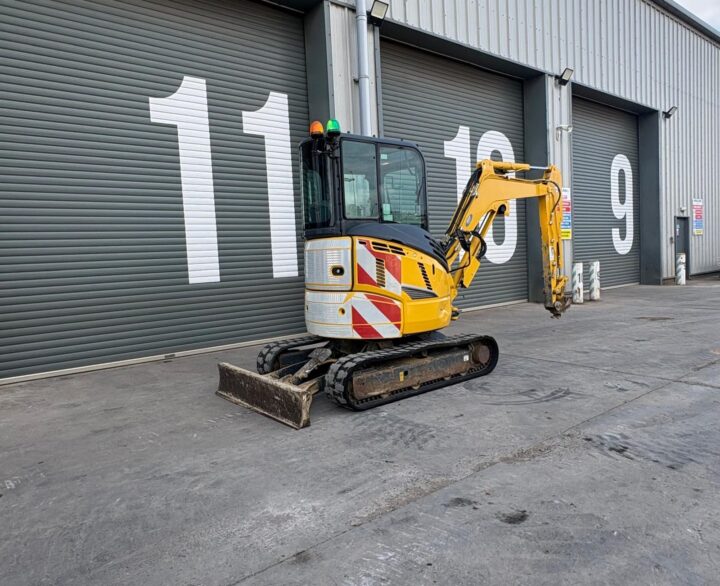 Kobelco SK30SR-6E - Mini Excavators
