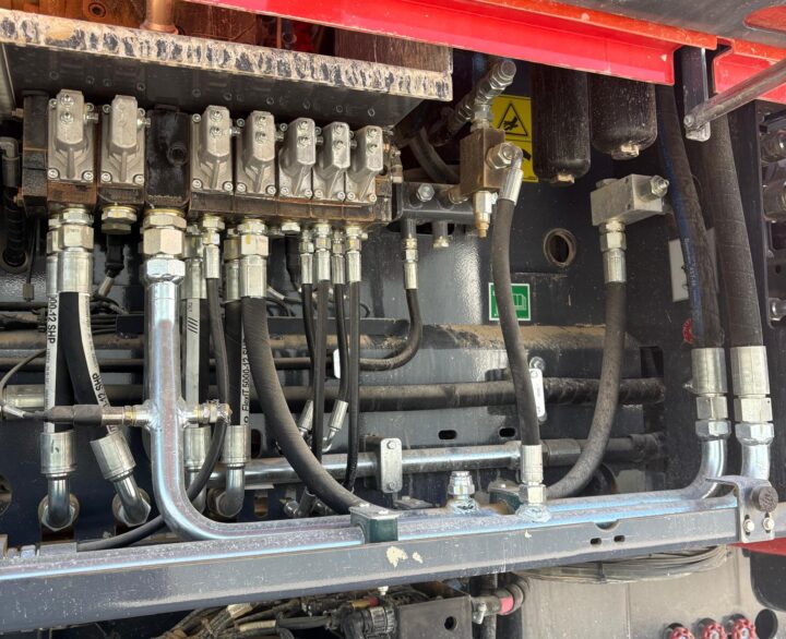 Finlay J-1170HA + - Used Crushers