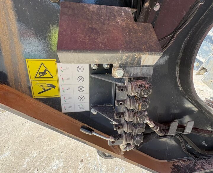 Finlay J-1170HA + - Used Crushers