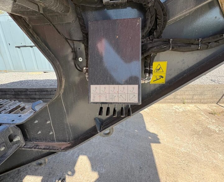 Finlay J-1170HA + - Used Crushers