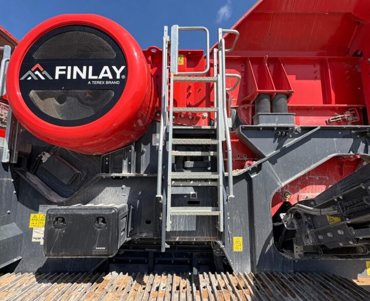 Finlay J-1170HA + - Used Crushers