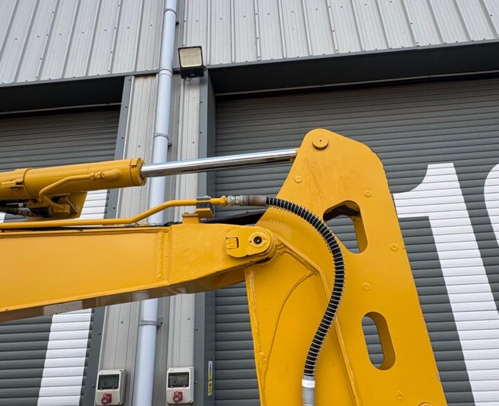 Kobelco SK30SR-6E - Mini Excavators