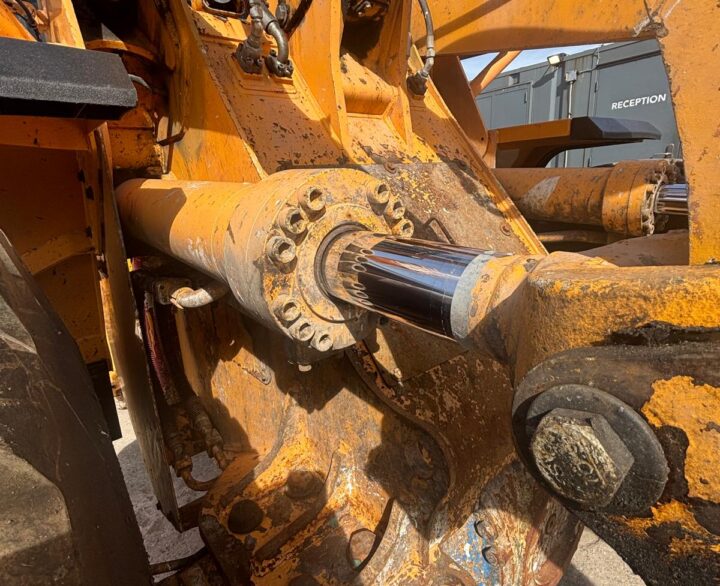 Hyundai HL960HDXT - Used Wheel Loaders