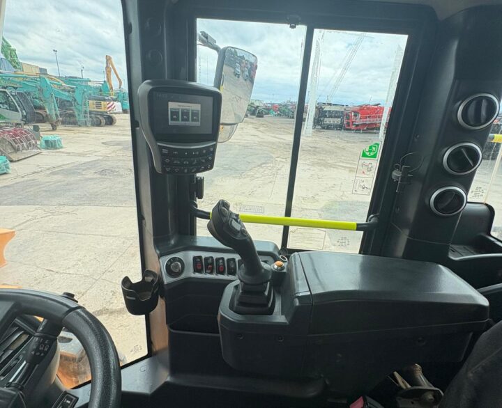 Hyundai HL960A - Used Wheel Loaders