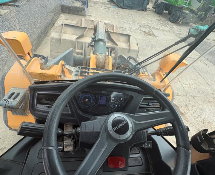Hyundai HL960A - Used Wheel Loaders
