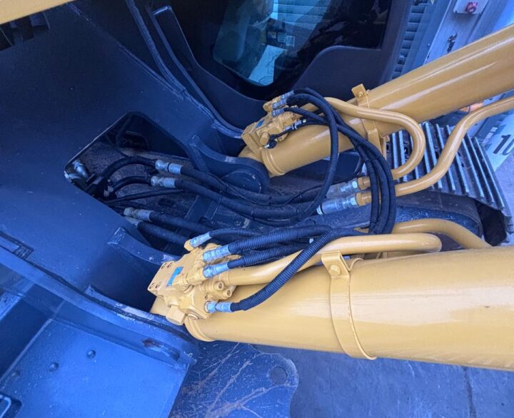 Kobelco SK350LC-11 - Crawler Excavators