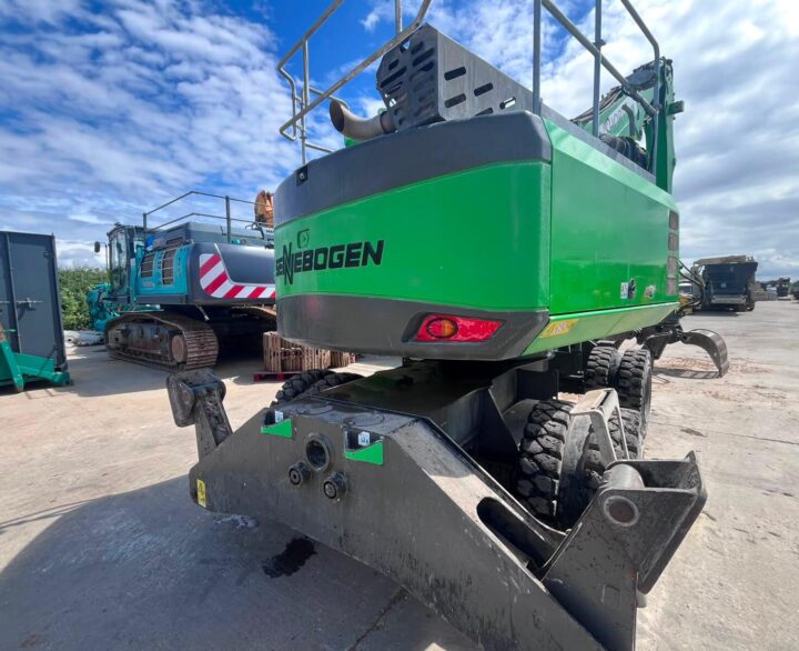 Sennebogen 817M - Material Handlers