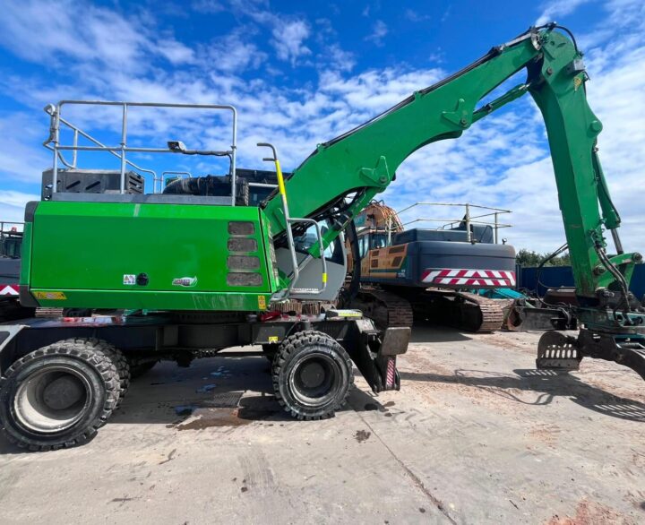 Sennebogen 817M - Material Handlers