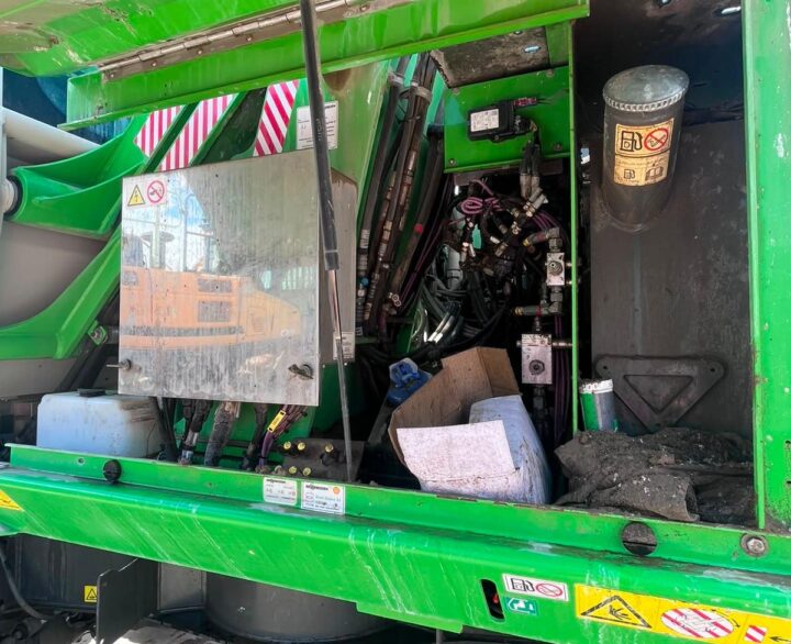 Sennebogen 817M - Material Handlers