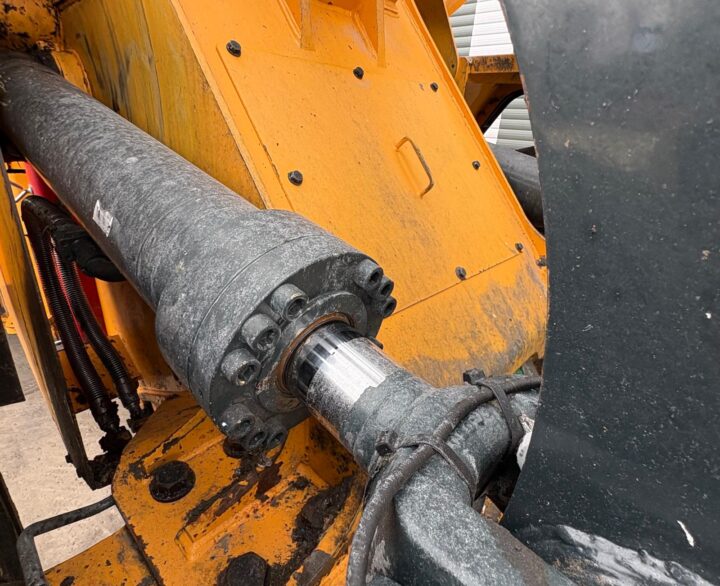 Hyundai HL960AHDXT - Used Wheel Loaders