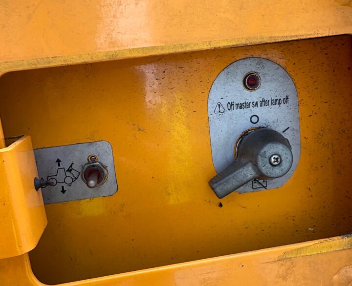 Hyundai HL960AHDXT - Used Wheel Loaders