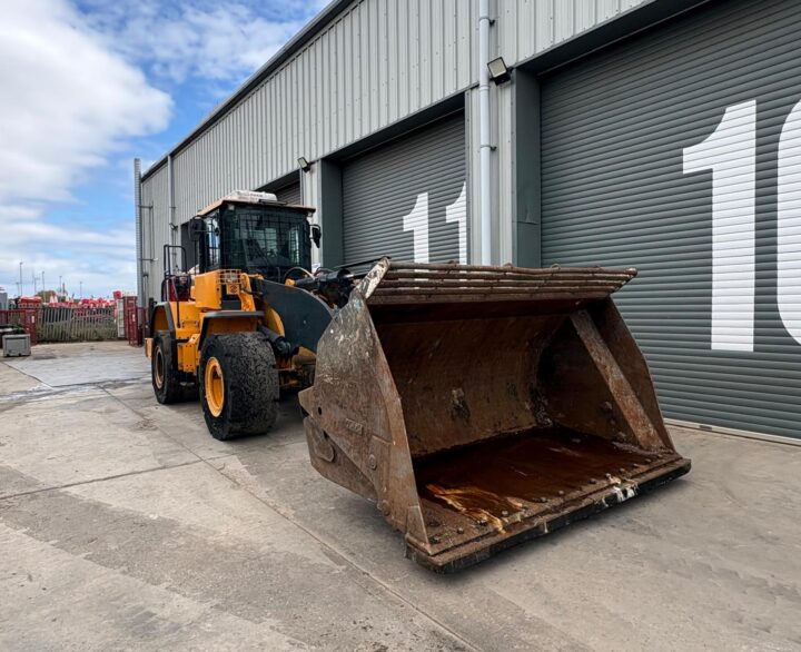 Hyundai HL960AHDXT - Used Wheel Loaders
