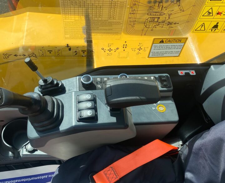 XCMG XE80E - Mini Excavators