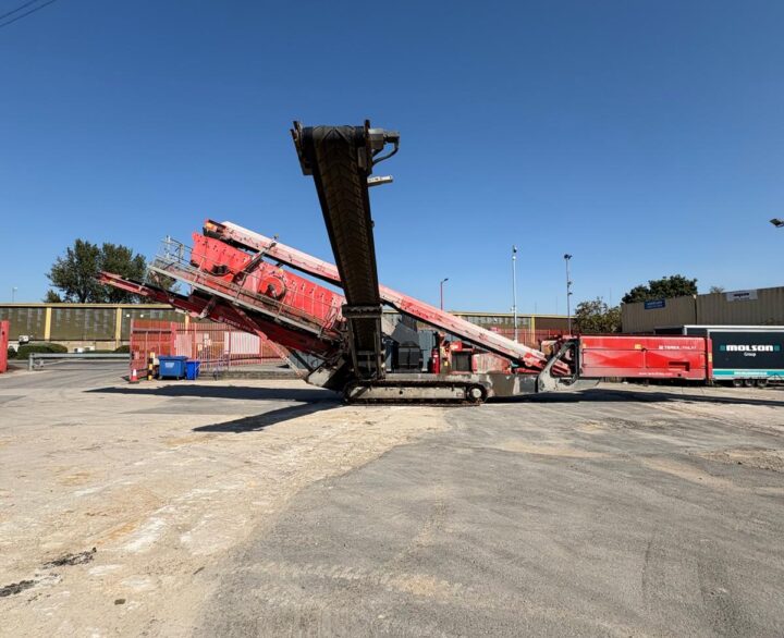 Terex Finlay 696 2D - Used Screeners