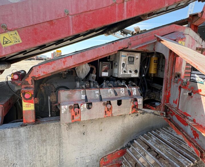 Terex Finlay 696 2D - Used Screeners