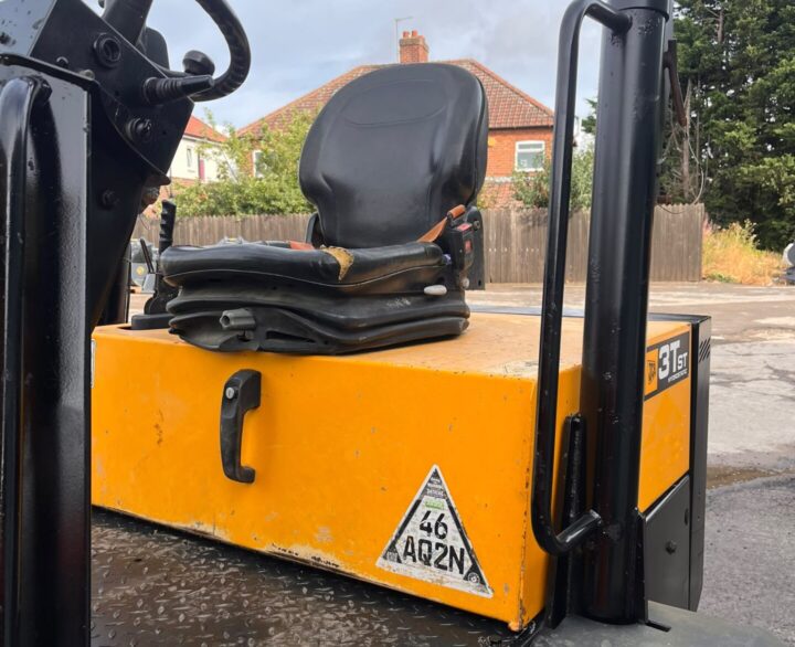 JCB 3T PS - Dumpers