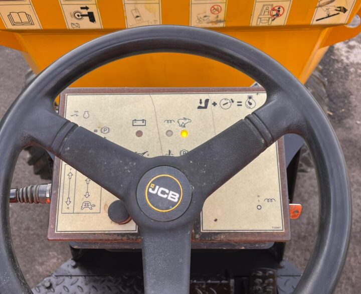 JCB 3T PS - Dumpers