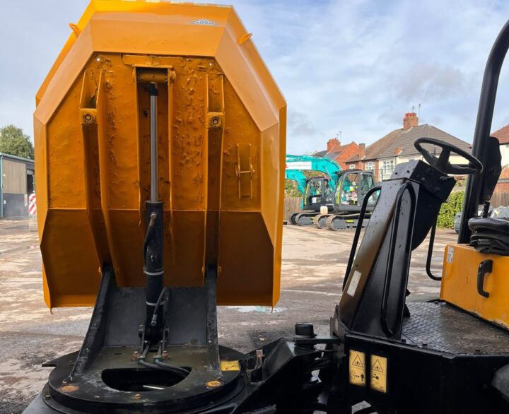 JCB 3T PS - Dumpers
