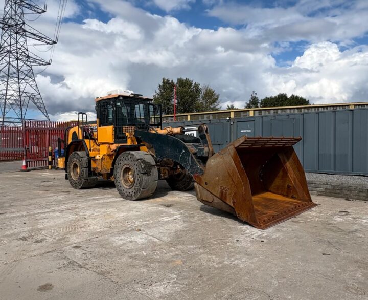 Hyundai HL960AHDXT - Used Wheel Loaders