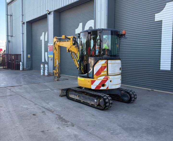 Kobelco SK30SR-6E - Mini Excavators