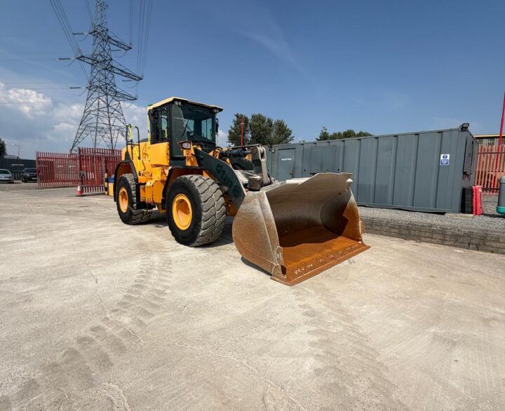 Hyundai HL960A - Used Wheel Loaders