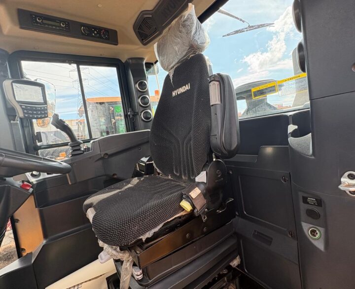 Hyundai HL960A - Used Wheel Loaders