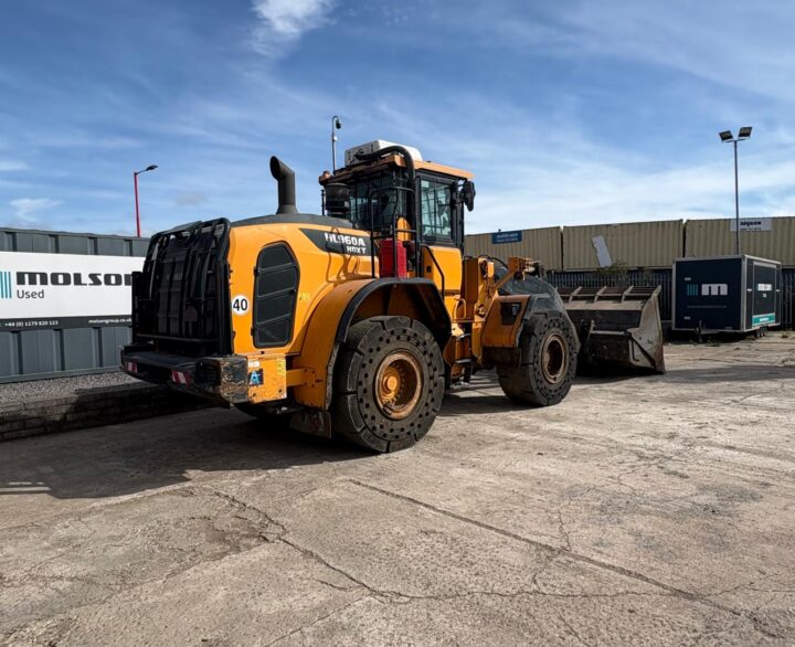 Hyundai HL960AHDXT - Used Wheel Loaders