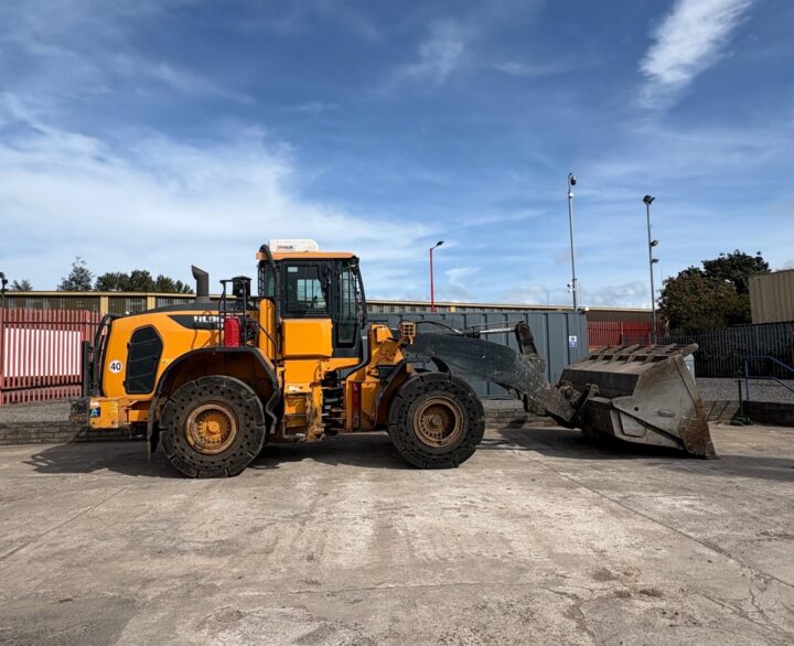 Hyundai HL960AHDXT - Used Wheel Loaders