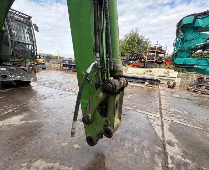 Sennebogen 821 E - Material Handlers
