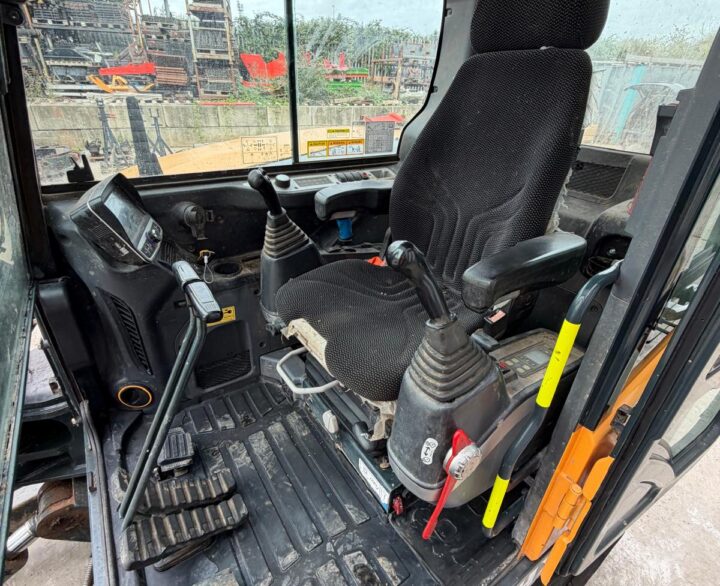 Hyundai HX85A - Mini Excavators