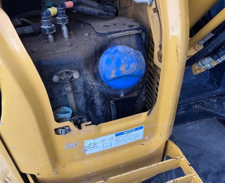 Kobelco SK140SRLC-7 - Crawler Excavators