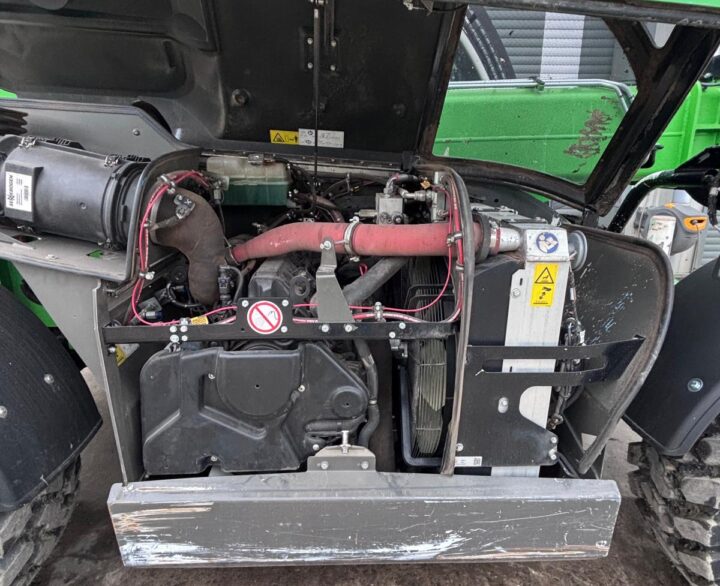 Sennebogen 340G - Telehandlers
