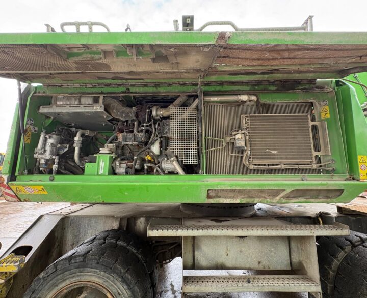 Sennebogen 821 E - Material Handlers