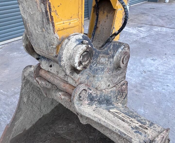 Kobelco SK140SRLC-7 - Crawler Excavators