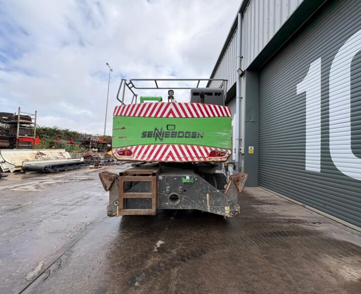 Sennebogen 821 E - Material Handlers