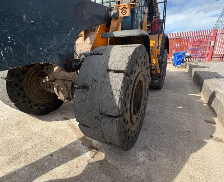 Hyundai HL960AHDXT - Used Wheel Loaders