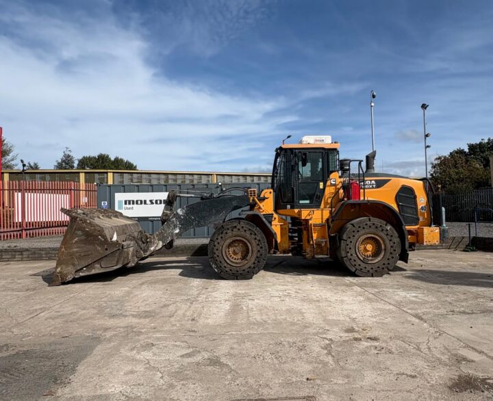 Hyundai HL960AHDXT - Used Wheel Loaders
