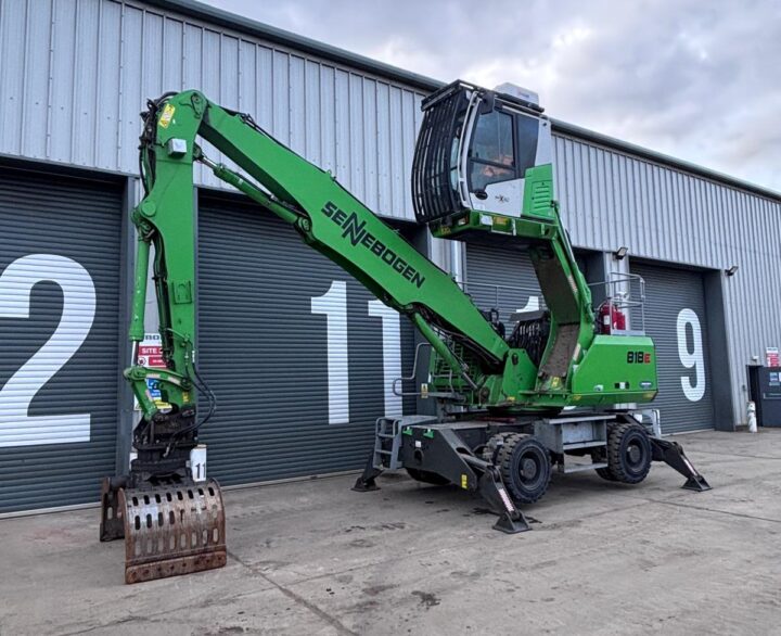 Sennebogen 818E - Material Handlers