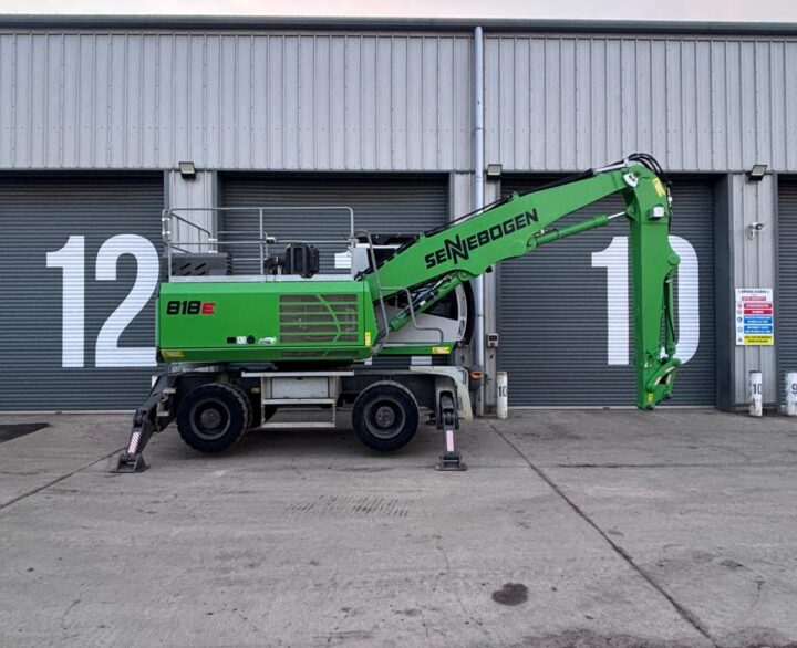 Sennebogen 818E - Material Handlers