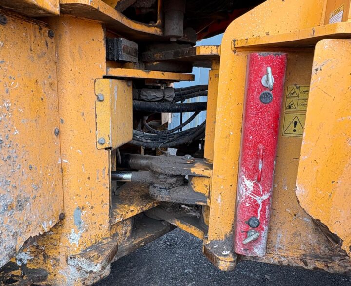 Hyundai HL960AHDXT - Used Wheel Loaders