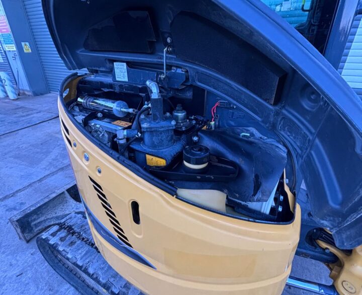 Kobelco SK30SR-6E - Mini Excavators