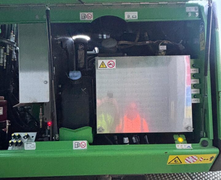 Sennebogen 818E - Material Handlers