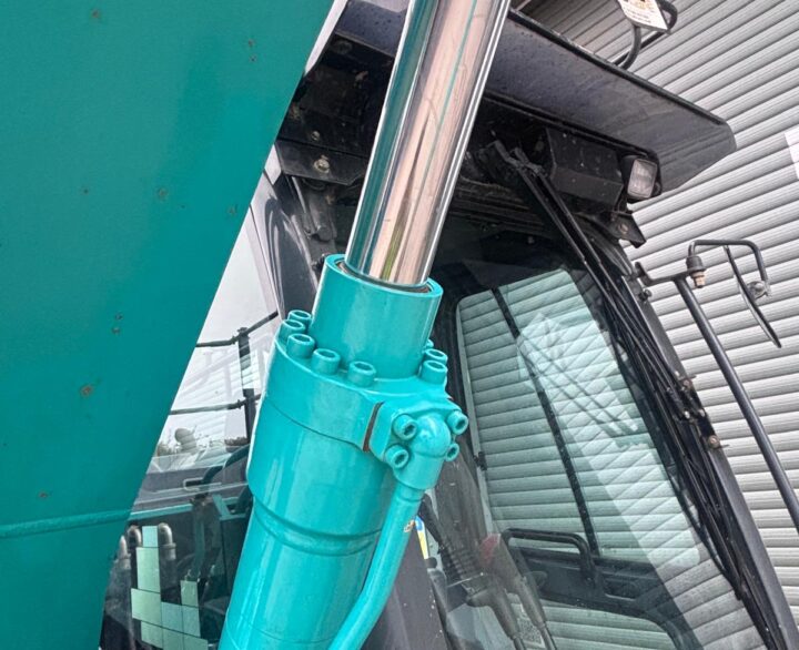 Kobelco SK130LC-11 - Crawler Excavators