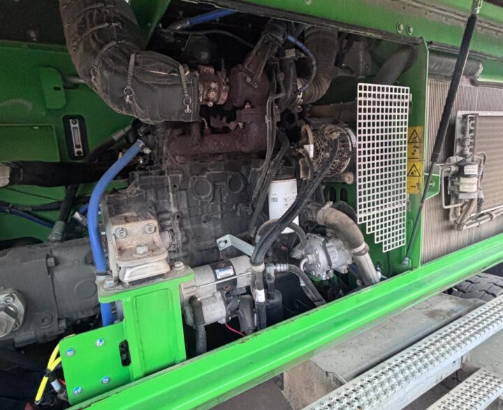 Sennebogen 818E - Material Handlers
