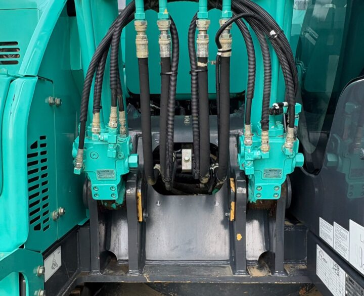 Kobelco SK140SRLC-7 - Crawler Excavators