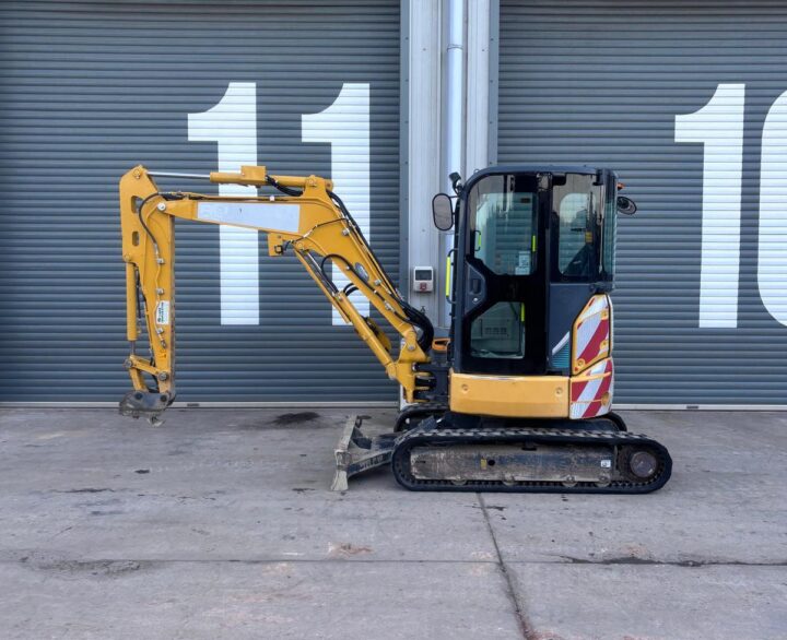Kobelco SK30SR-6E - Mini Excavators