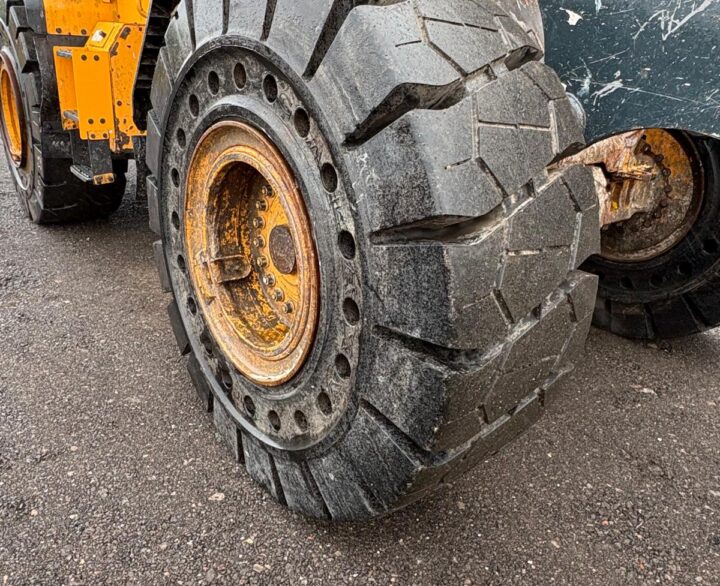Hyundai HL960AHDXT - Used Wheel Loaders
