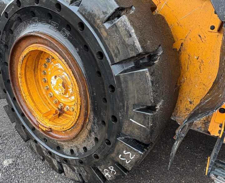 Hyundai HL960AHDXT - Used Wheel Loaders